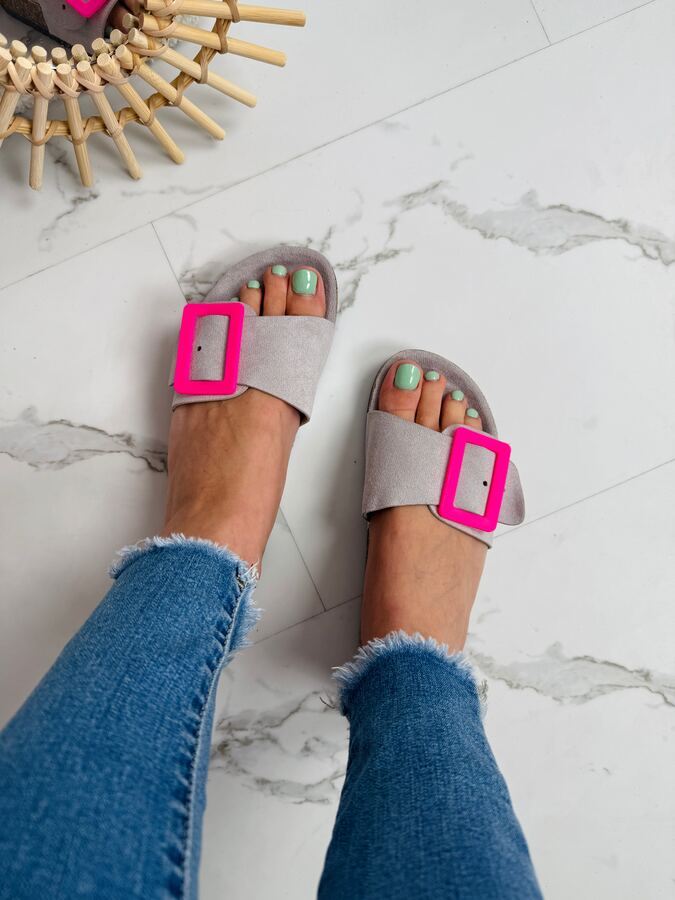 Clasp Grey Slides