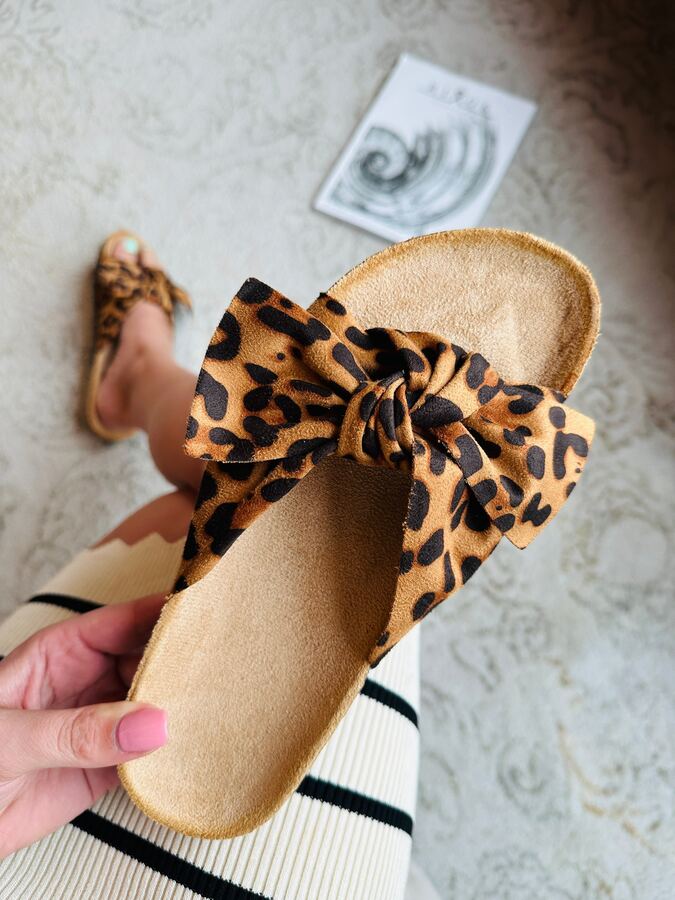Romi Leopard Slides